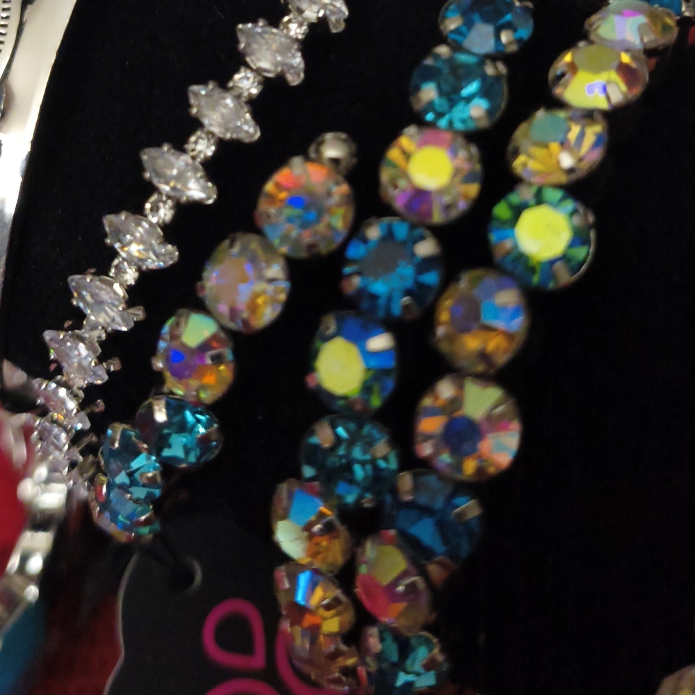 Bracelet Bundle. Multi Style Multi Color - Picture 12 of 15